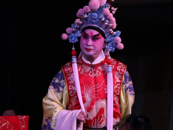 8月14日黄河之滨艺术节--东风剧院分会场“梨园春色--京剧专场演出”