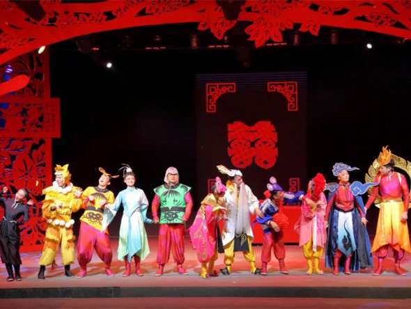 感受传统文化来甘话六零剧场看《老鼠嫁女》！